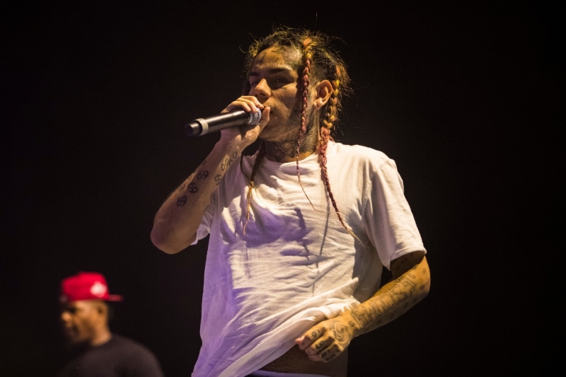 6ix9ine Clowned Online For Gay Porn Star Lookalike Confusion