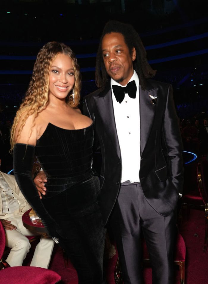 Jay-Z and Beyoncé Buy The Most Expensive Home in Cali History for $200M + Pics of The Carters in Lov