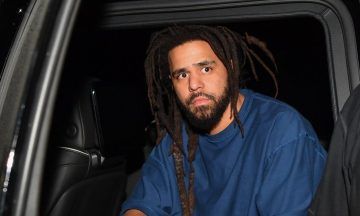 J. Cole Spotted Living His Best Life Amid All The Viral
'Drake V. Kendrick' Beef Memes (PHOTO)