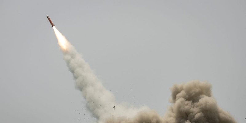 Ukraine's air defenses are struggling and shot down just 30% of Russian missiles last month, report 