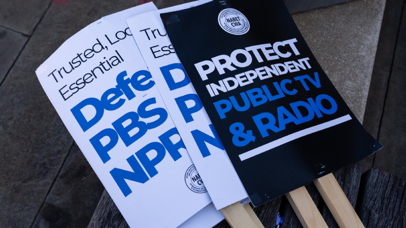 Trump Signs Executive Order to End Federal Funding for NPR and PBS