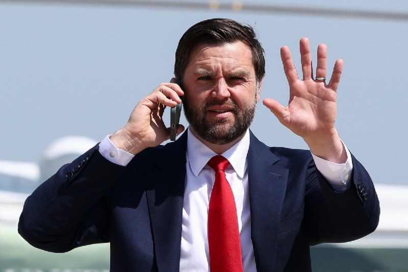 One of JD Vance's closest friends just revoked his invite to Canada