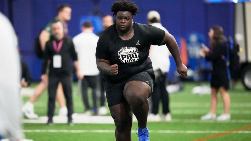 Bucs rookie Desmond Watson, at 464 pounds, tops list of the NFL's heaviest players