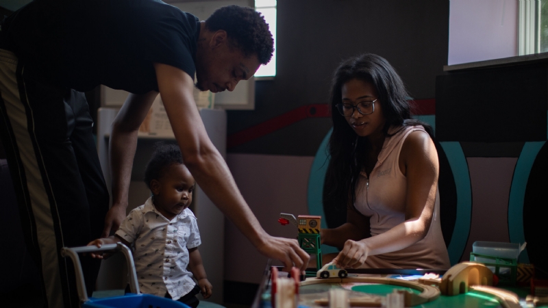 As Trump and RFK Jr. Reach Into Parents' Lives, Can Democrats Capitalize?