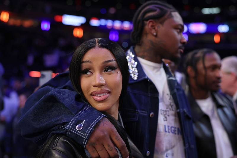 Love & Basketball: Cardi B & Stefon Diggs Steal The Spotlight From The Knicks