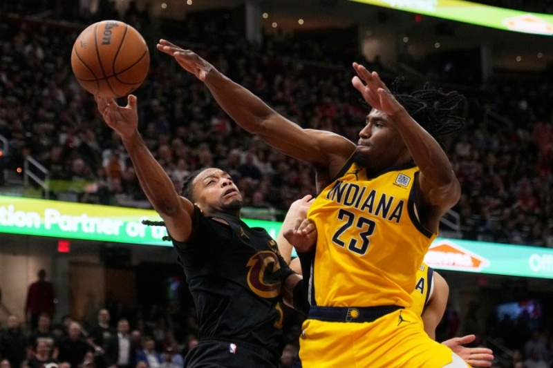 'We're a resilient team': Pacers close out Cavs with total team effort
