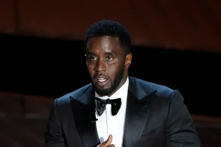 Suge Knight Theorizes Diddy Will Tamper With Jury Amid Trial