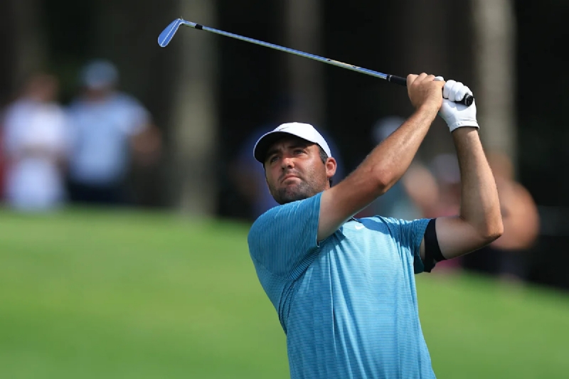 PGA Championship Round 3 leaderboard, live updates: Scottie Scheffler takes solo lead at Quail Hollo