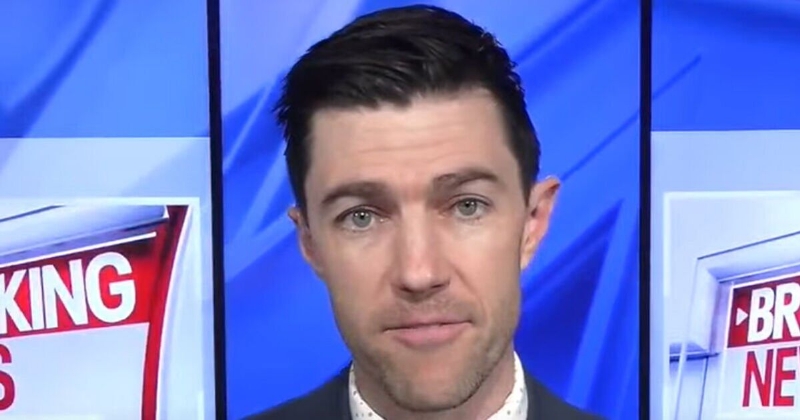 Fox News abruptly halts show for devastating 'breaking news' announcement