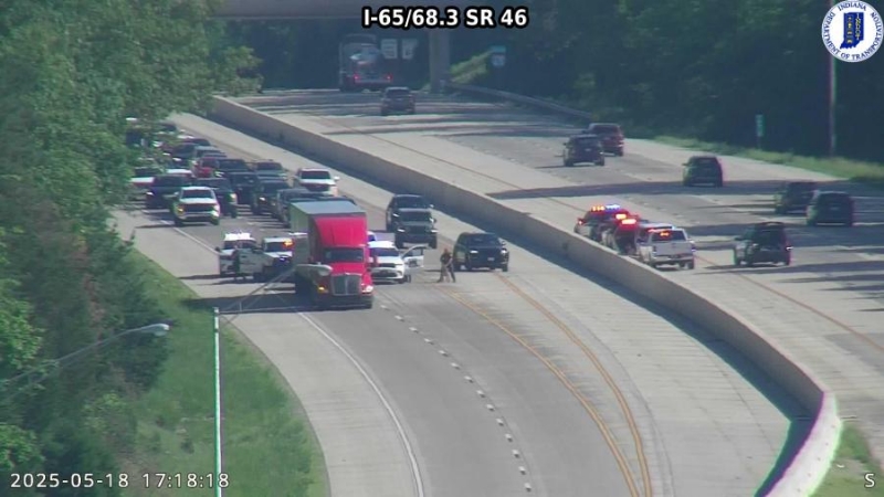 Multiple people detained after police chase on Interstate 65 in Bartholomew County