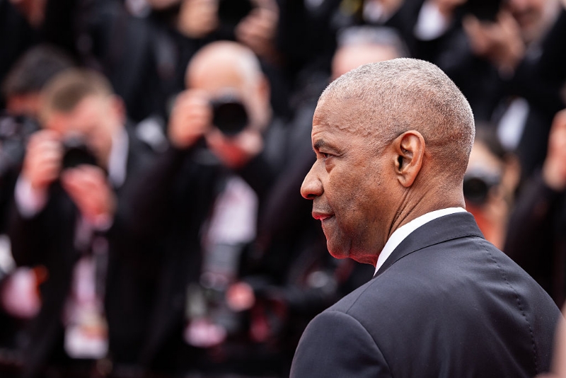 Denzel Washington Had To Check A Handsy Photographer During Cannes 'Highest 2 Lowest' World Premiere
