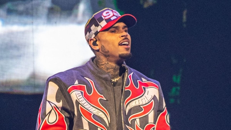 Chris Brown's Release From UK Jail Called For By NFL Superstar