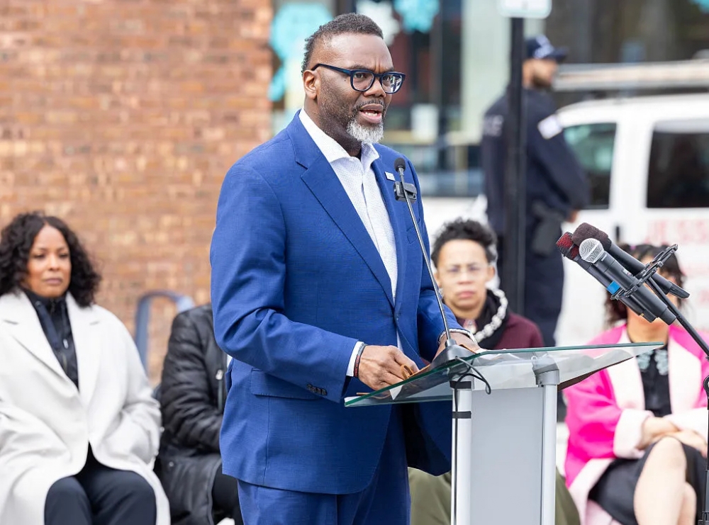 Trump's DOJ Thinks Chicago Mayor Brandon Johnson Hired Too Many Black People, So It Launched An Inve