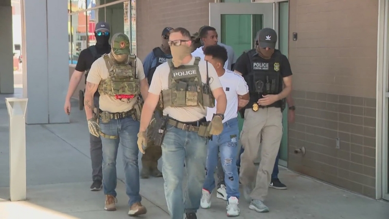 Breaking: Immigration court protests forming in downtown Phoenix