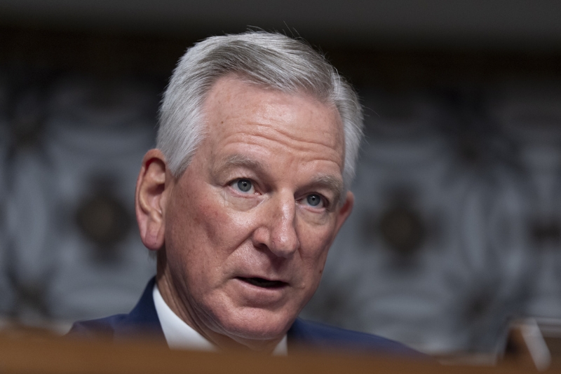 Tuberville Eyes Alabama Governorship, Decision Coming Tuesday