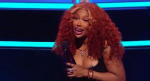 SZA Stuns and Turns Heads in Tight Dress Creating Viral Moment at AMAs