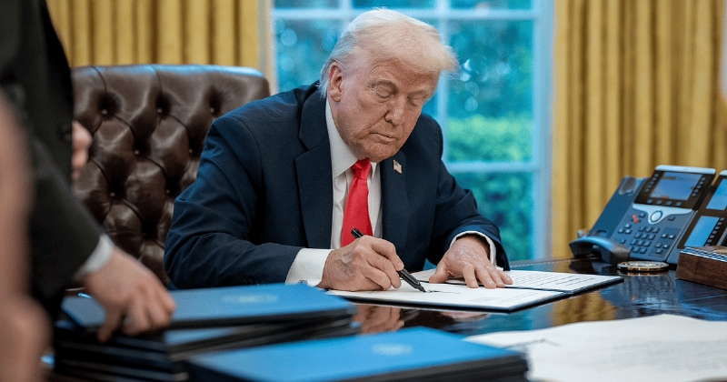 Breaking News Live: Global Market React To US Court Blocking Trump's Tariffs; Deems Them Illegal