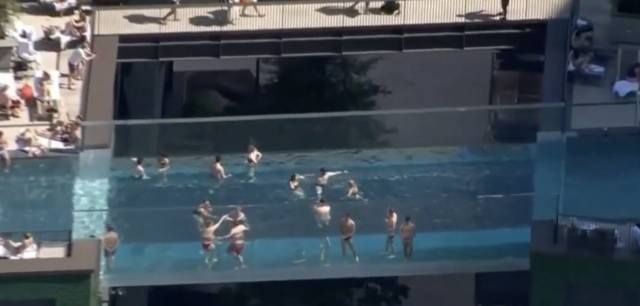 Who Getting In This World S First Transparent Pool Suspended Between Two Buildings Open In Lon