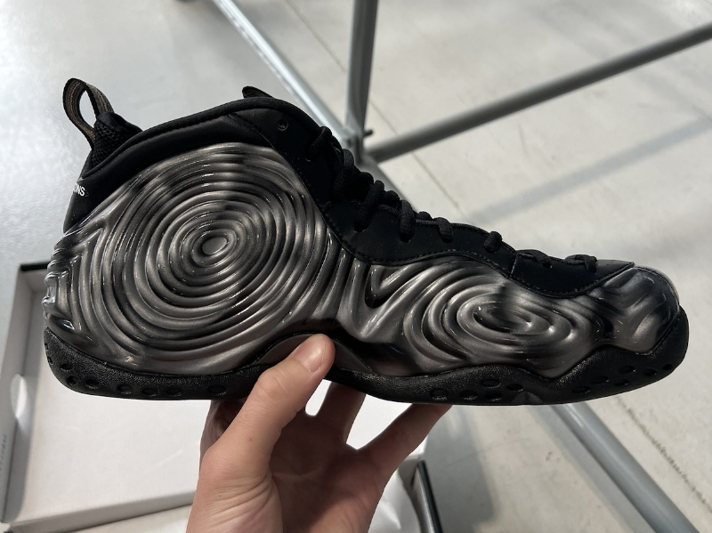 Nike Air Foamposite One x Comme Des Garcons "Olympic" Surfaces Online: New Images