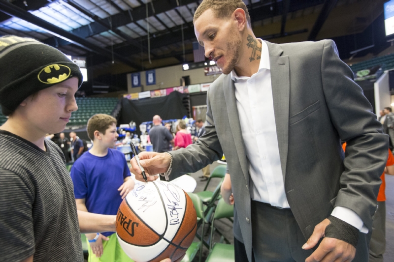 Delonte West Arrested After Trying To Evade Police: What We Know