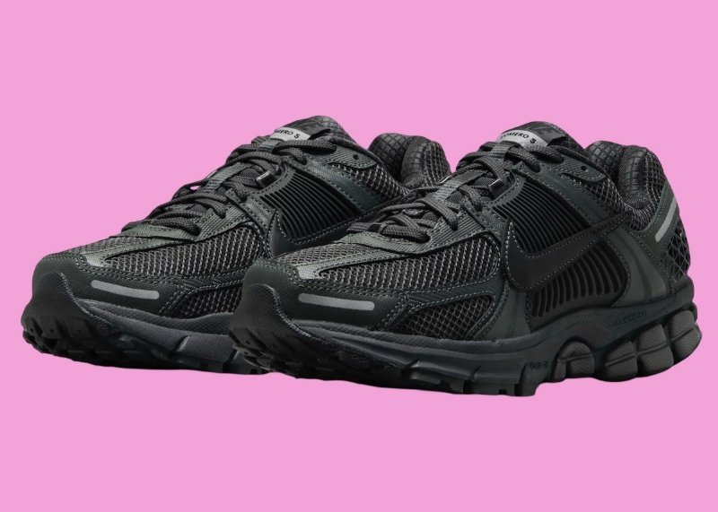 Nike Zoom Vomero 5 "Triple Black" Officially Unveiled