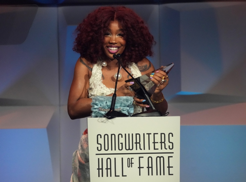 SZA Reveals How Her Songwriters Hall Of Fame Award "Validates My Entire Career"