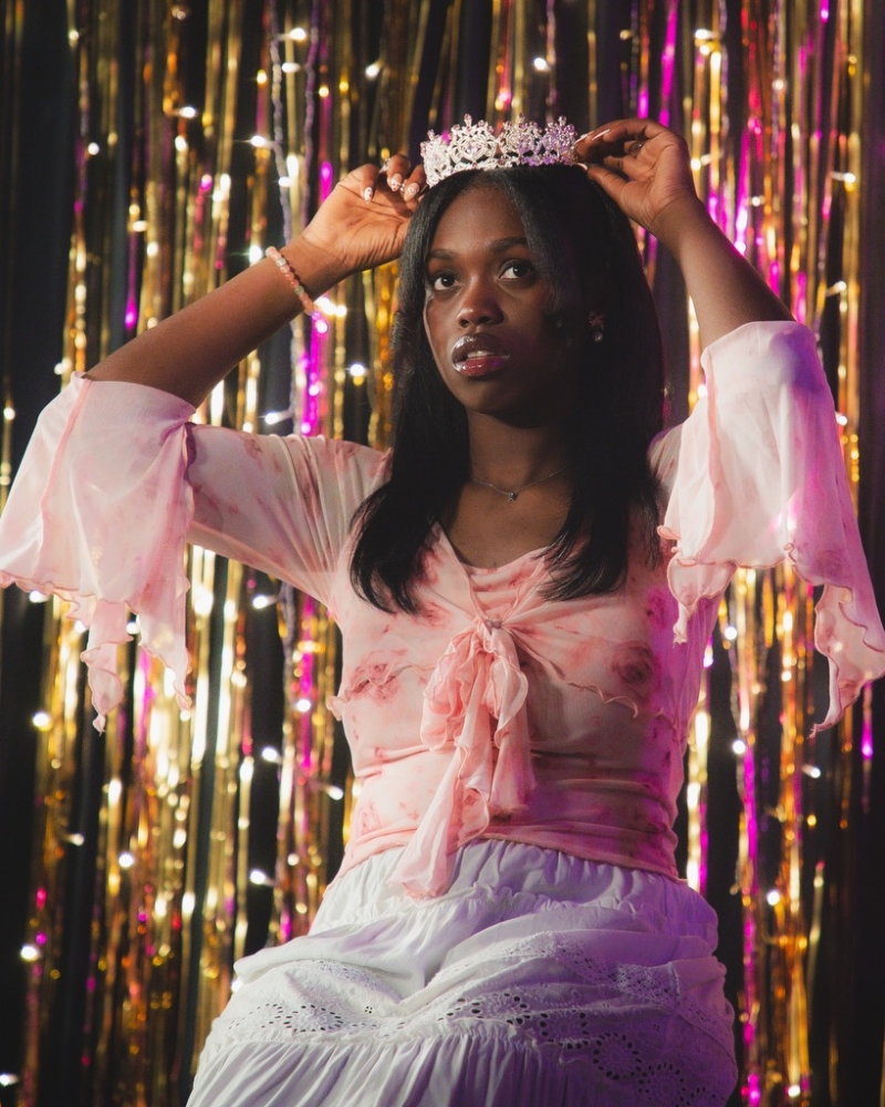 #BlackMusicMonthMonday: High School Singer/Songwriter Chenayder Is What Your Ears Need Right Now