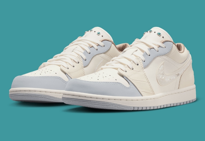Air Jordan 1 Low "Sail/Soft Pearl" Keeps It Classy