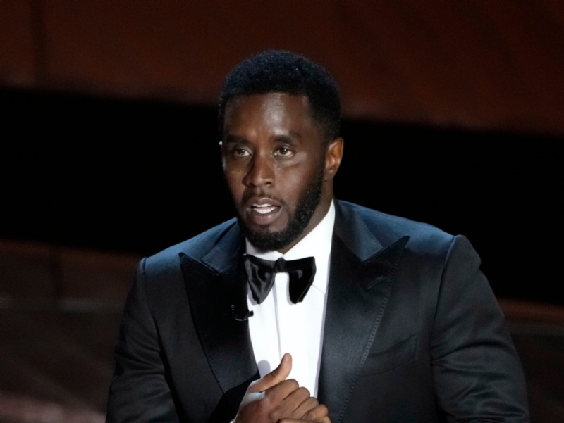 Cassie's Friend Accuses Diddy Of Dangling Her Over 17th Floor Balcony