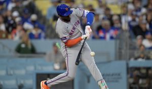 SOURCE SPORTS: Mets' Ronny Mauricio Goes 0-4 In Highly Anticipated 2025 MLB Debut, Extra Inning Loss