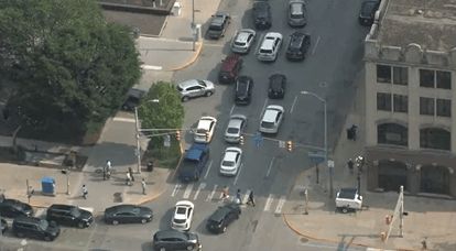 Fans flood downtown Indianapolis streets during Pacers' drive-through merchandise giveaway