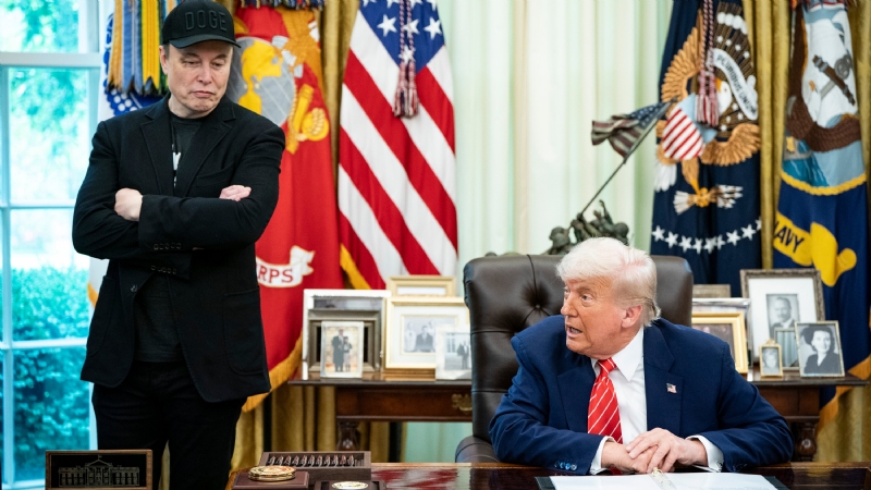 Trump and Musk Fight, and the Internet Pulls Out the Popcorn
