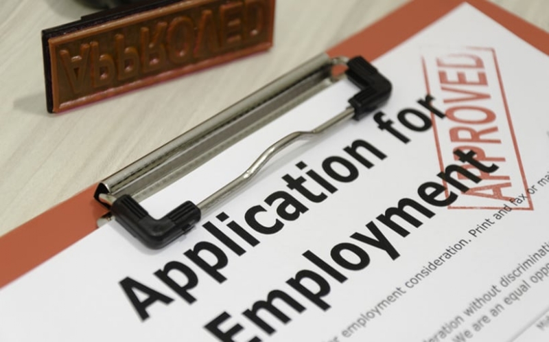 BREAKING NEWS: May Jobs Report Tops Expectations, Reinforces Fed Caution on Rate Cuts 