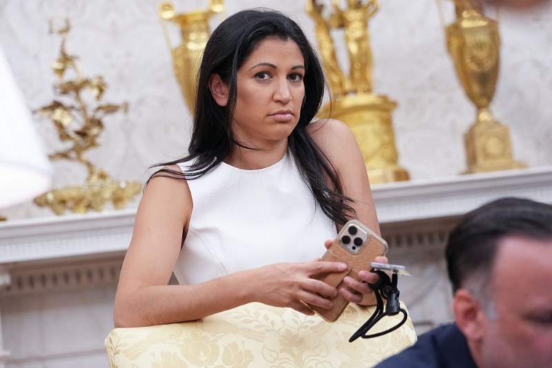 Stephen Miller's Wife, Katie Miller Allegedly Has A "YOLO" Lip Tattoo
