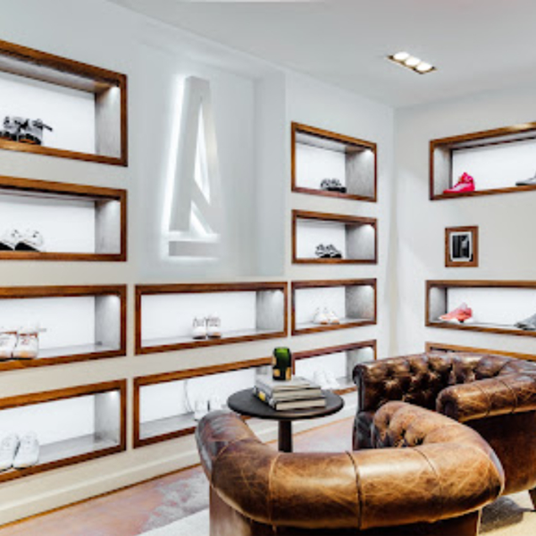 Why A Ma Maniere Is Your One-Stop Shop for Men’s Apparel?