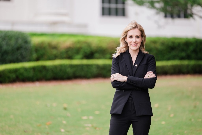 Katherine Robertson to announce AG bid today