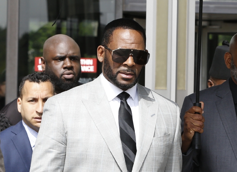 Joycelyn Savage's Family Blasts R Kelly For Seeking Donald Trump Pardon