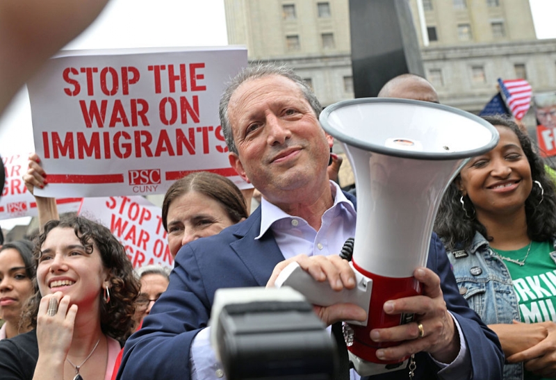 NYC Mayoral Candidate Brad Lander Was Detained By ICE