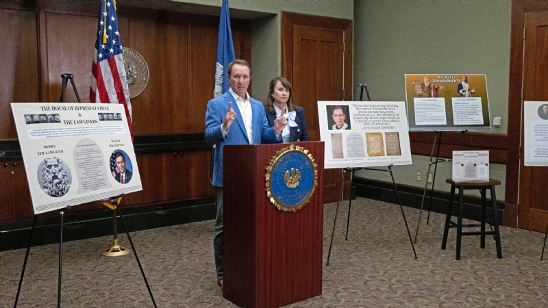 Louisiana's Ten Commandments Law Is Unconstitutional, Appeals Court Says
