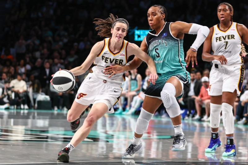 Caitlin Clark Leads WNBA All-Star Voting Ahead of 2025 Weekend