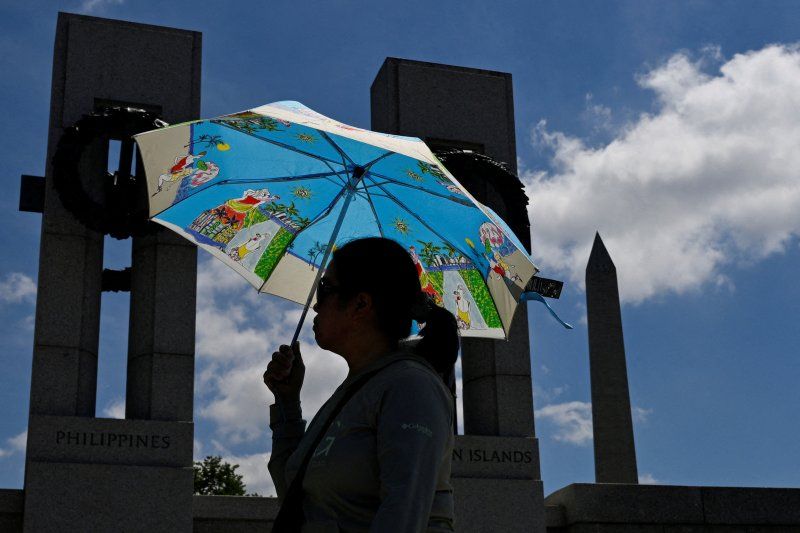 Record-breaking heat wave scorches US Northeast