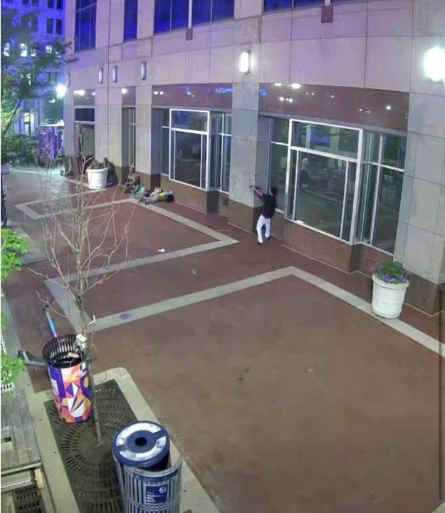 16-year-old charged as adult following shooting on Monument Circle that wounded 3