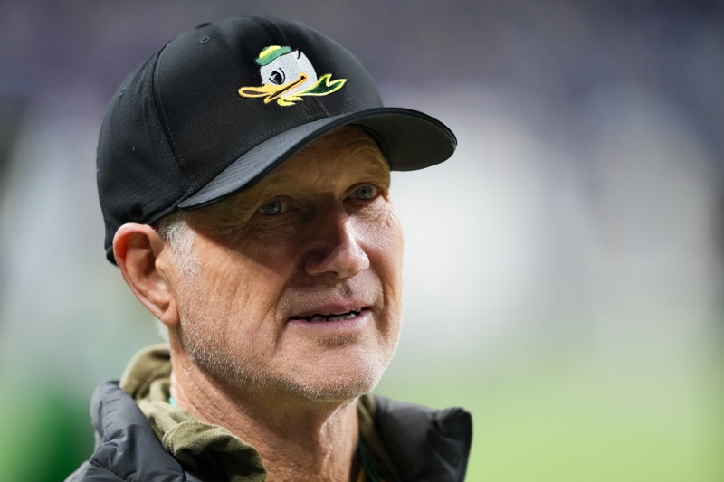 How Tinker Hatfield Shaped The Modern Sneaker Industry