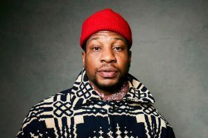 Jonathan Majors Lightly Checks Weird Fan Who Took His Shot With Meagan Good