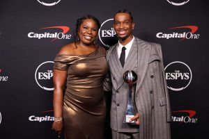 Simone Biles, Oscar Robertson, Diana Taurasi Among Big Honorees at 2025 ESPYS