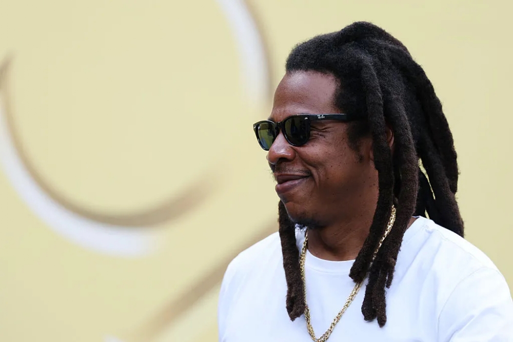 Jay Z's Alleged Son Drops Paternity Suit After A Decade