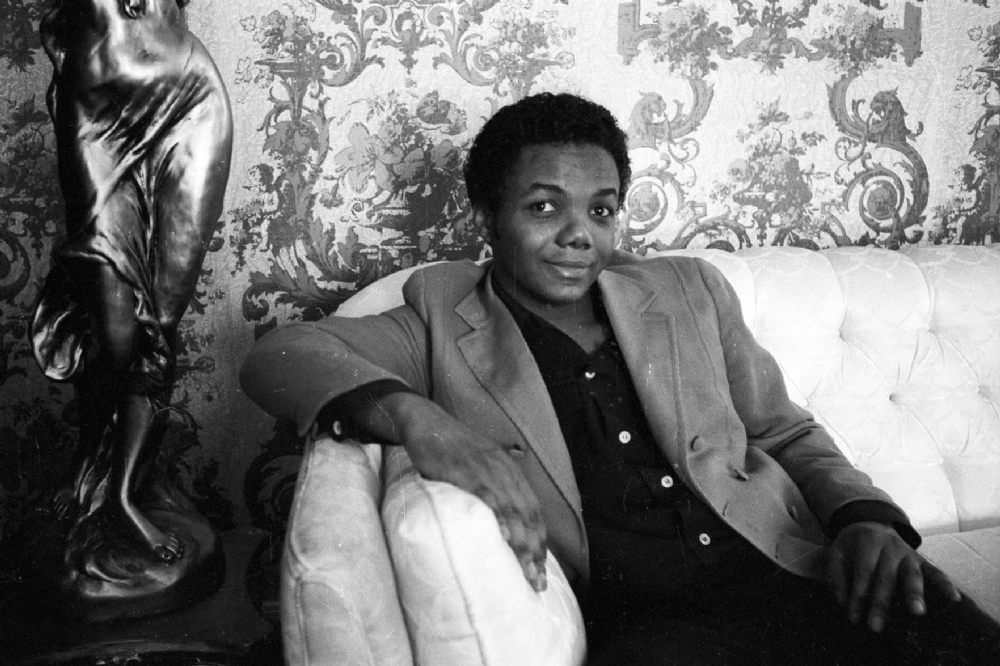 Lamont Dozier, Writer of Numerous Motown Hits, Dies at 81