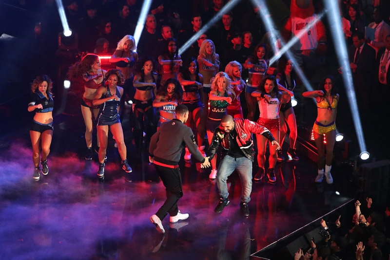 Steph Curry Admits He's Still A Huge Drake Fan After Kendrick Lamar Beef
