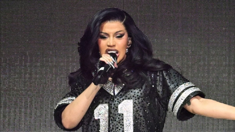 Cardi B Threatens To Beat Up 'Bully' During Heated Argument