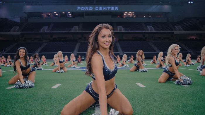 Guess Which Netflix 'America's Sweethearts: Dallas Cowboys Cheerleaders' Star Is Headed To The Altar